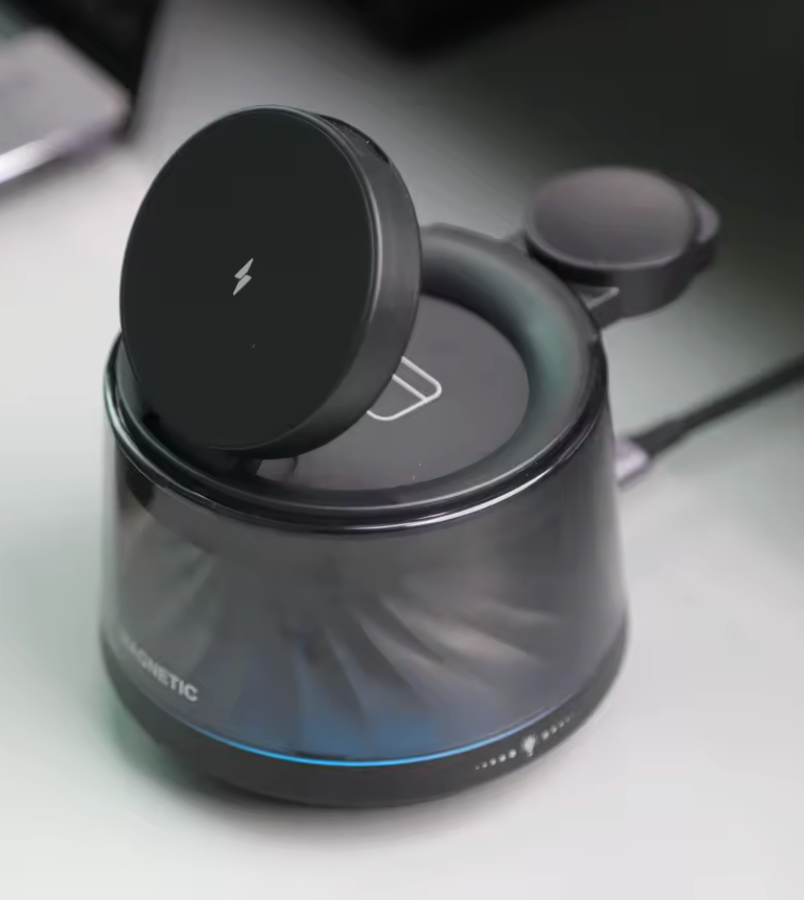 5-in-1 Magnetic Wireless Charging Stand With Speaker
